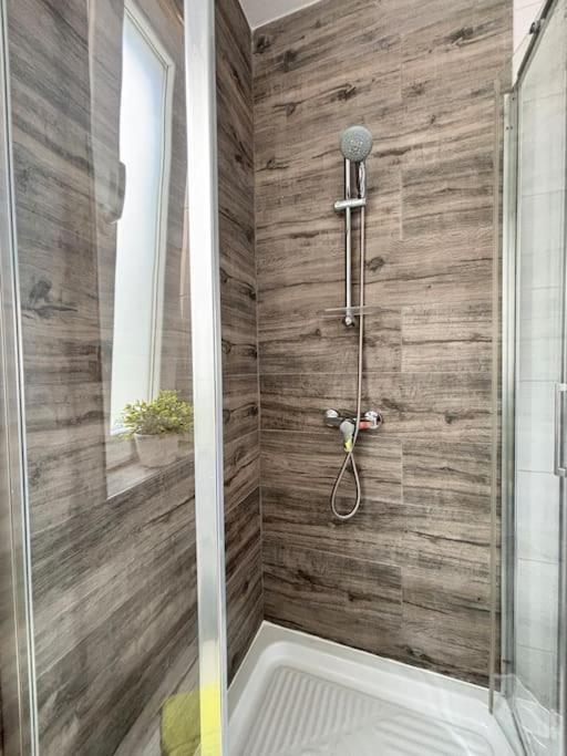 Elegant Penthouse In St Julians Stj28 * Saint Julian's