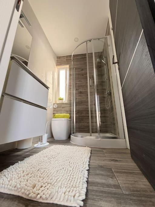 Elegant Penthouse In St Julians Stj28