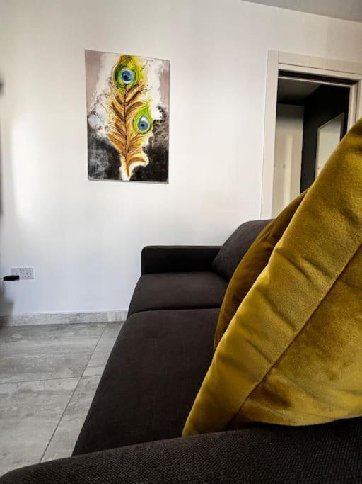 Apartment Elegant Penthouse In St Julians Stj28